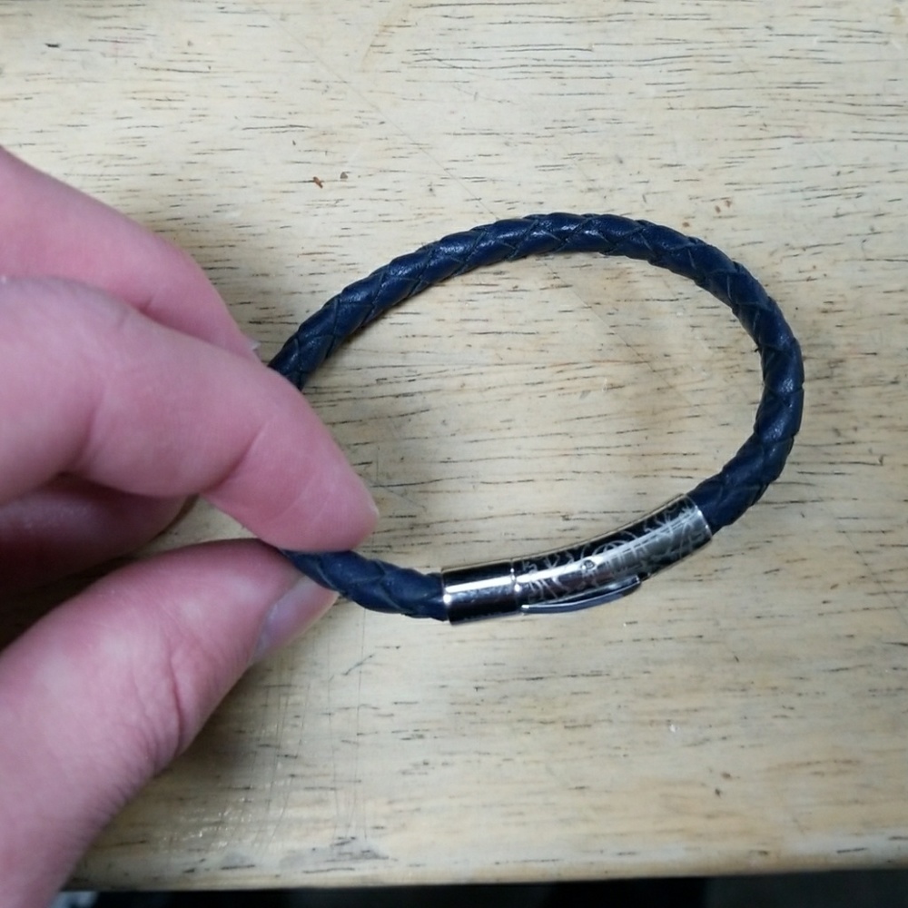 Eton brand mens leather bracelet